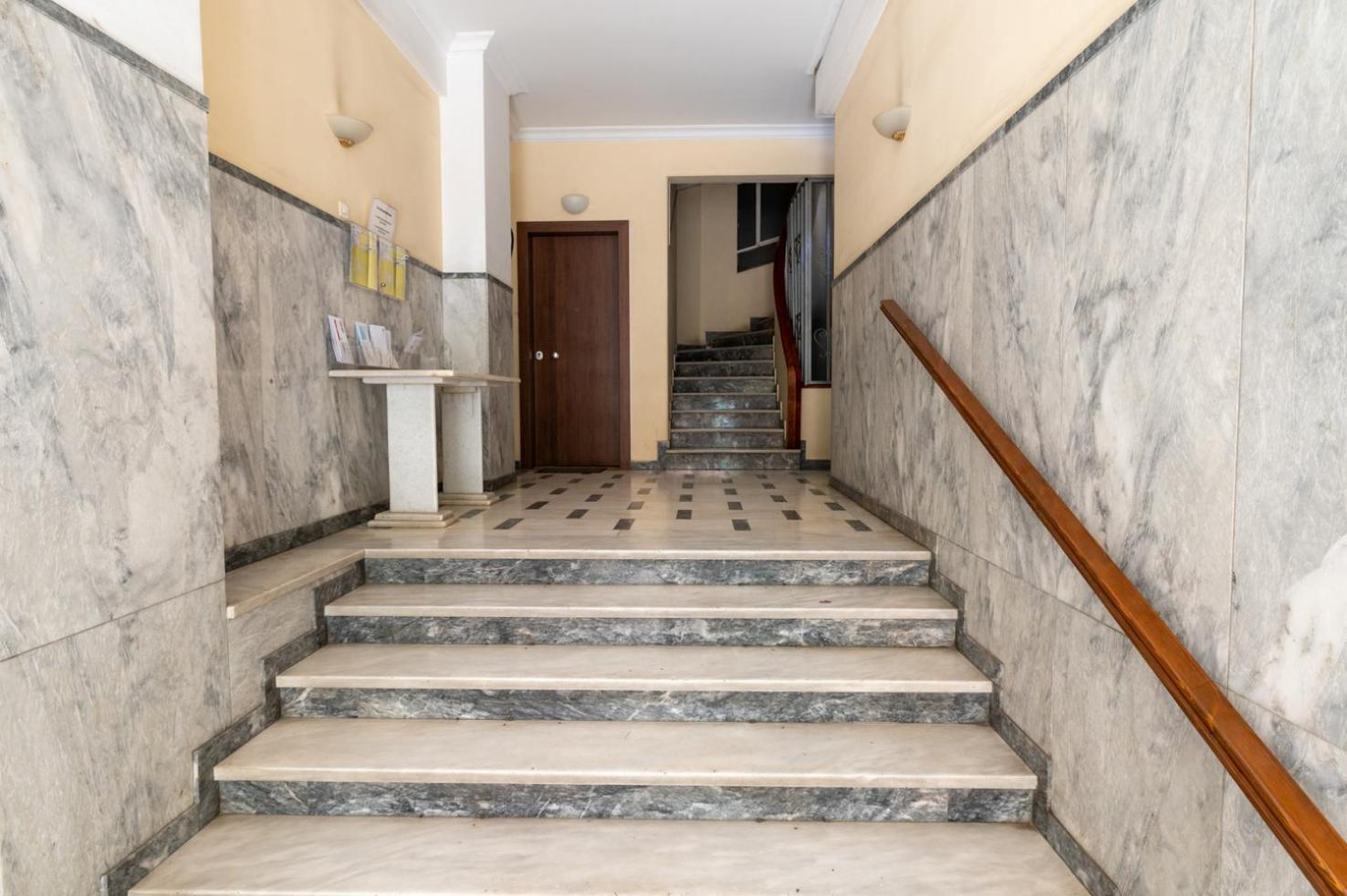 Entire Apt, 2 Bdrm, City Center Athen Eksteriør billede
