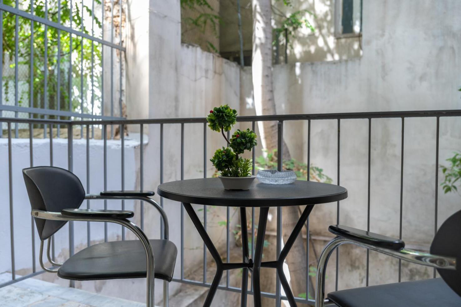 Entire Apt, 2 Bdrm, City Center Athen Eksteriør billede